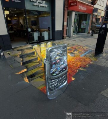 Floor illusion painted by Chu for Everything Everywhere and Blackberry. Manchester March 2011